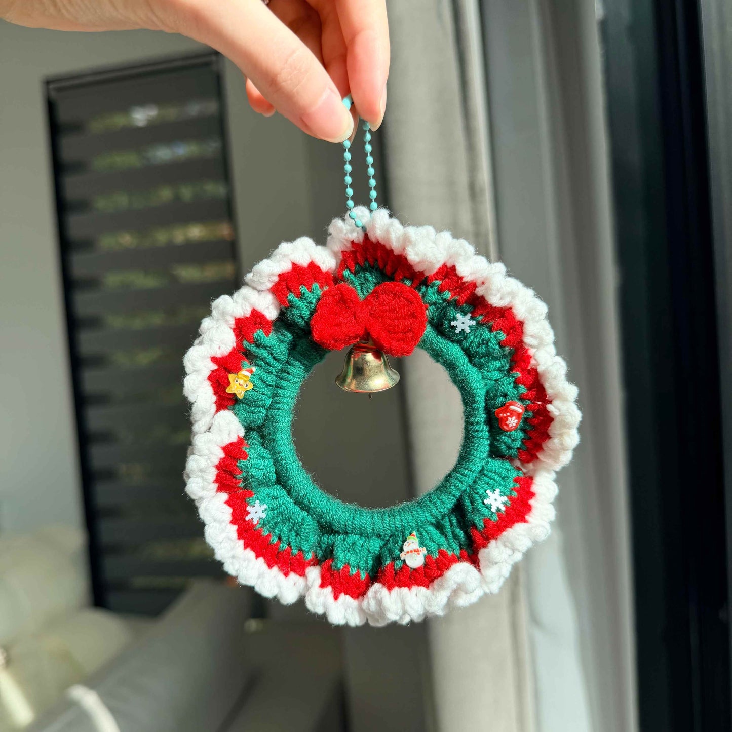 Crochet Christmas Wreath Ornament with Bell