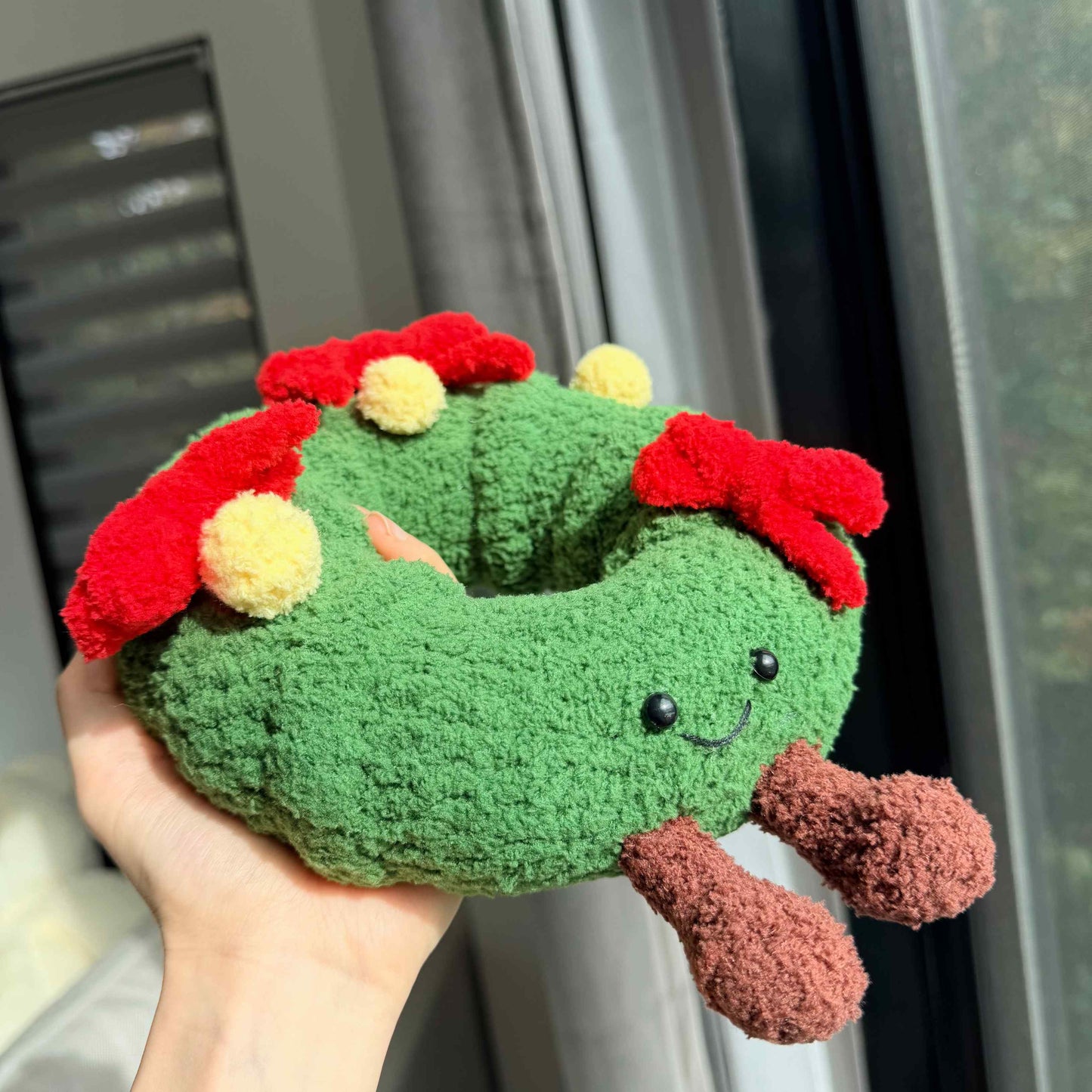 Crochet Christmas Wreath Plushie, Chenille Ornament Decor
