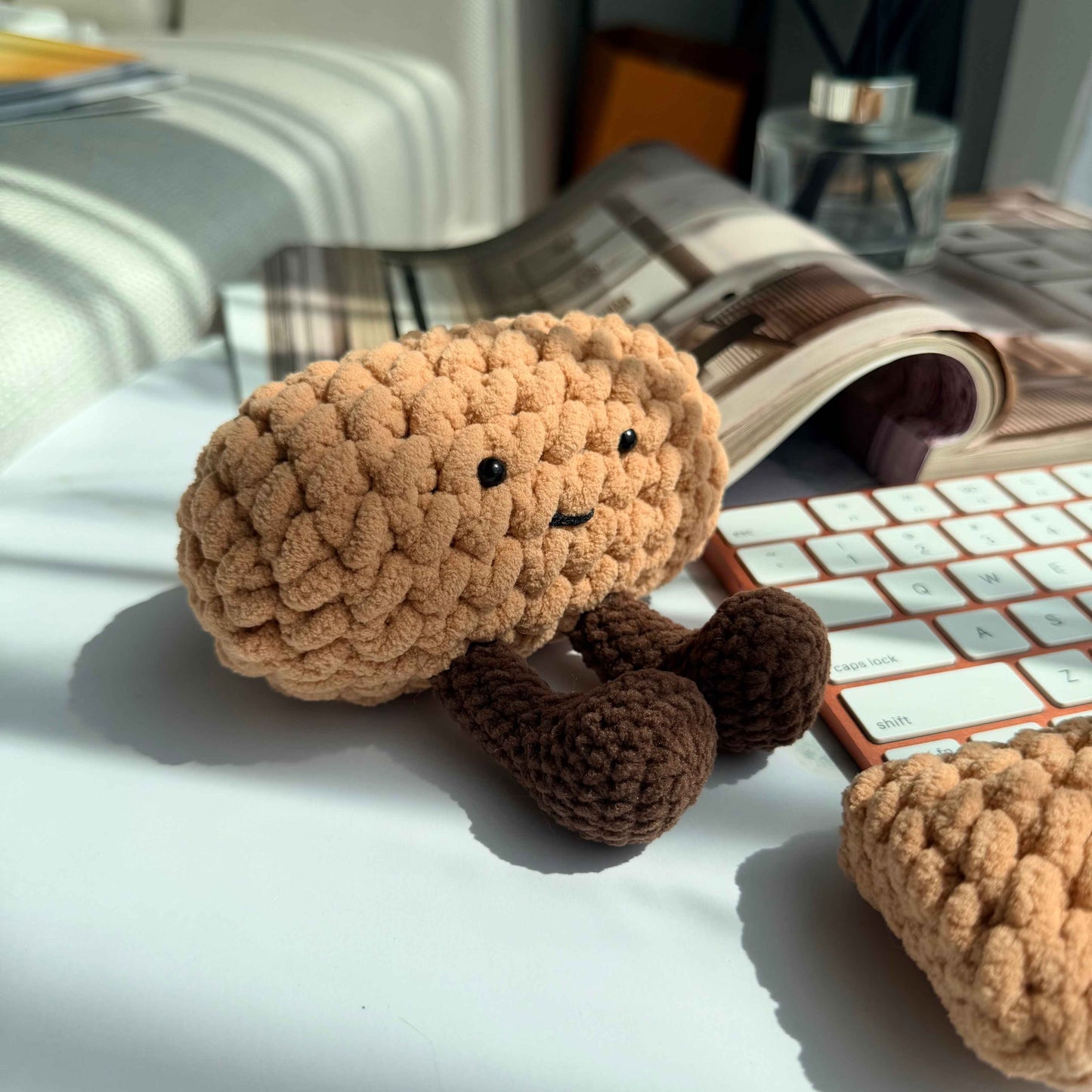 Crochet Keyboard Wrist Rest & Mini Plush Phone Stand Desk Set