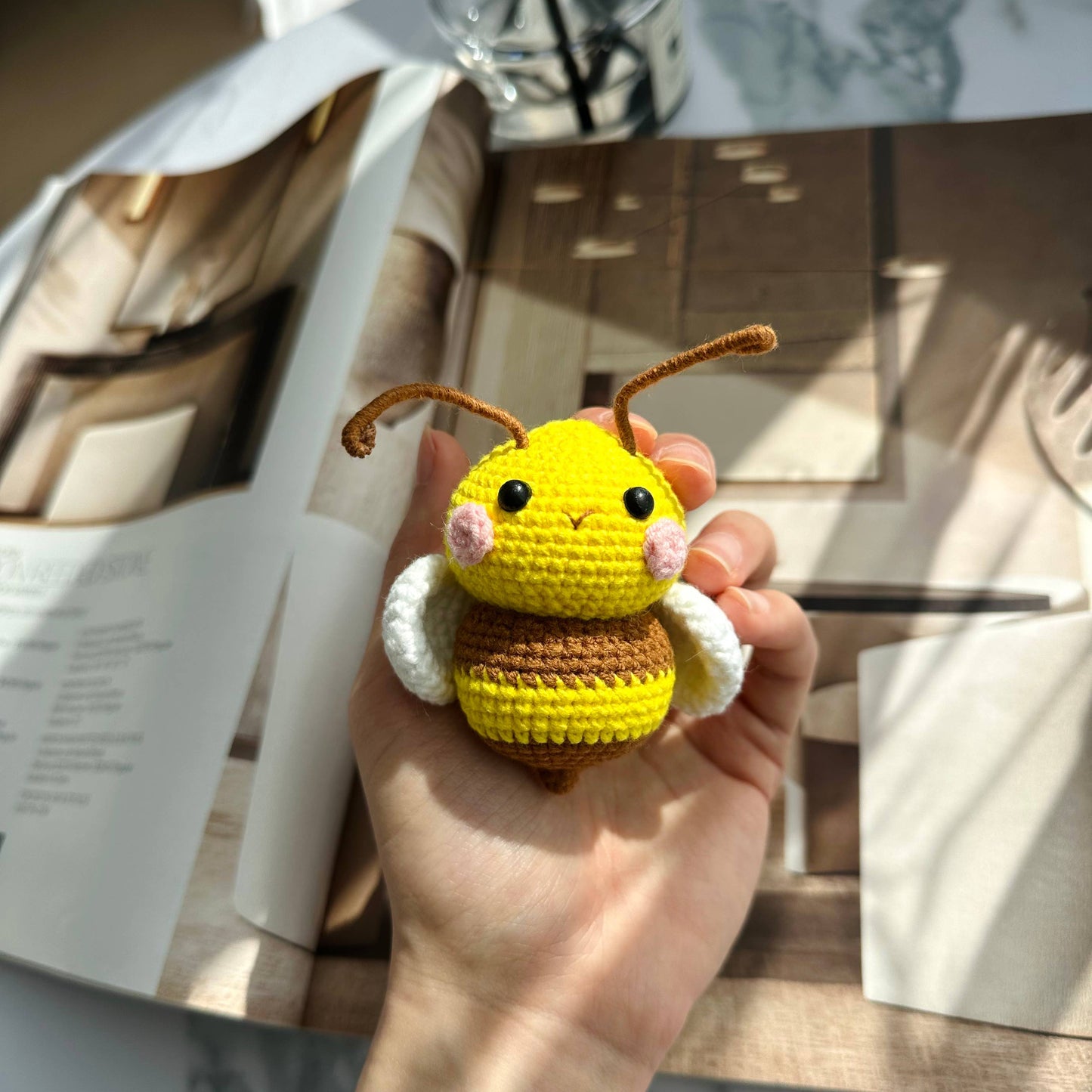 Crochet Bee Keychain: Handmade Kawaii Plush Bag Charm